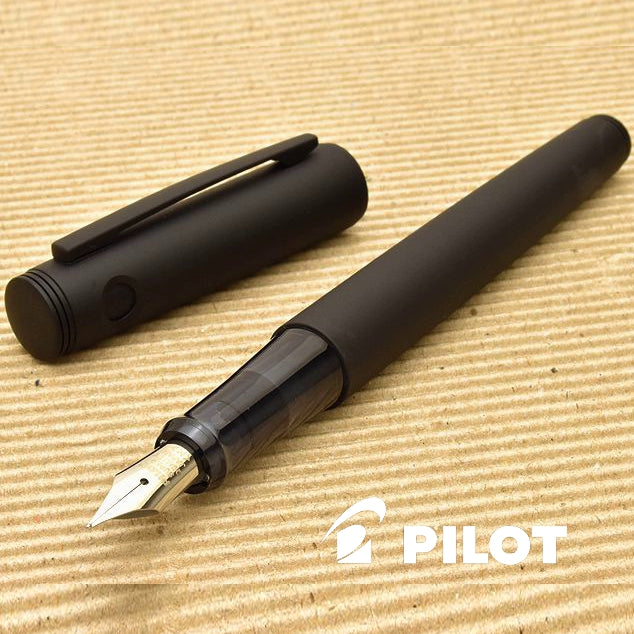 Pilot Lightive- Noir Mate - Moyenne (FLT-2SR-MB-M)